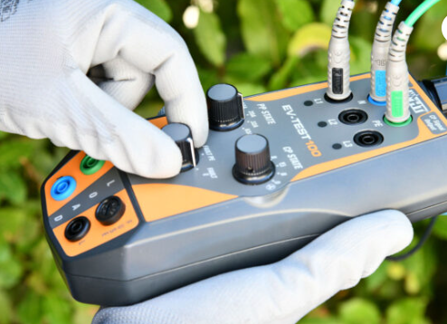 EV-TEST100 Prüfadapter für E-Ladestationen